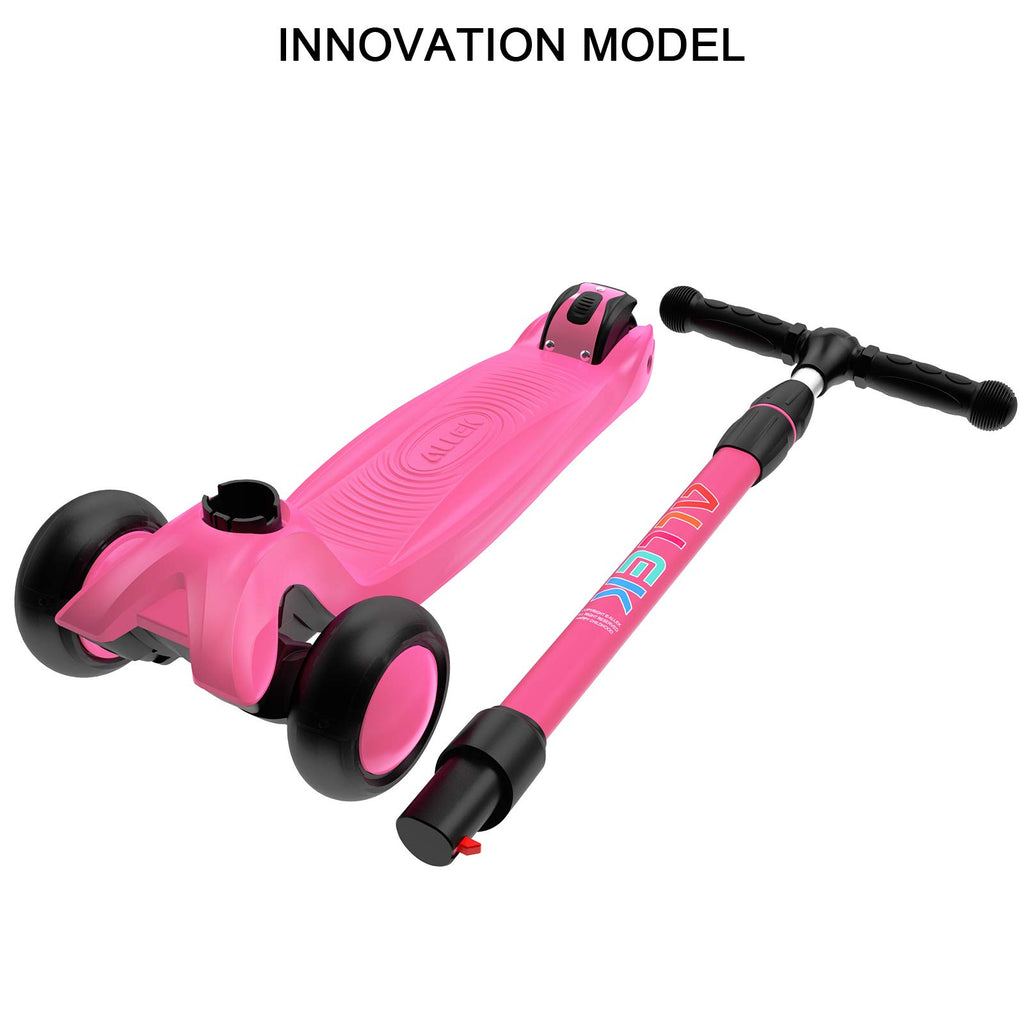 Kick Scooter 3-Wheeled Push Scooter with Light-Up Wheels Q1507